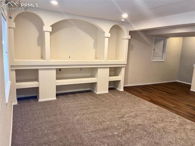 875 Aspenglow Lane, Colorado Springs, CO 80916