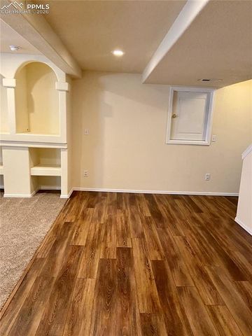 875 Aspenglow Lane, Colorado Springs, CO 80916