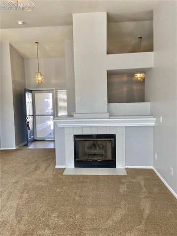 875 Aspenglow Lane, Colorado Springs, CO 80916