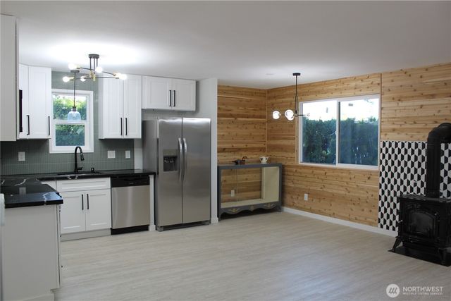 8257 Salish Lane, Blaine, WA 98230