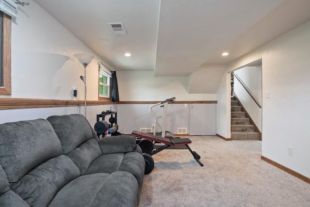 2615 BAYPORT LANE, Green Bay, WI 54313