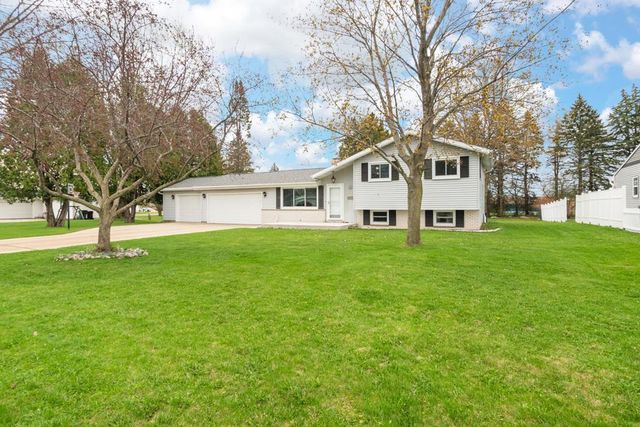 2615 BAYPORT LANE, Green Bay, WI 54313