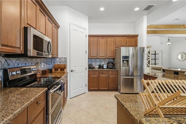 12518 Grandezza CIR, Estero, FL 33928