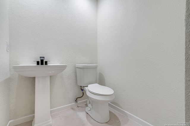 1419 Blackbird, San Antonio, TX 78248