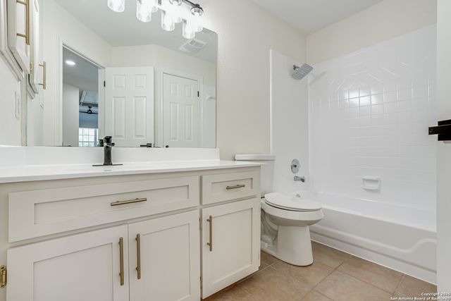 1419 Blackbird, San Antonio, TX 78248