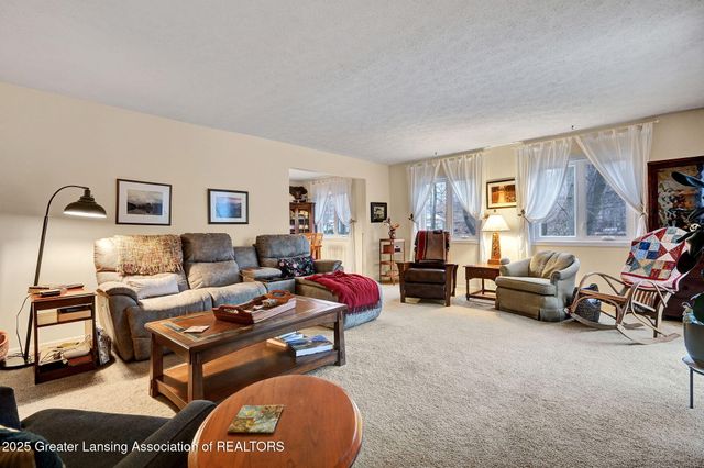 1102 Timbercreek Drive 50, Grand Ledge, MI 48837