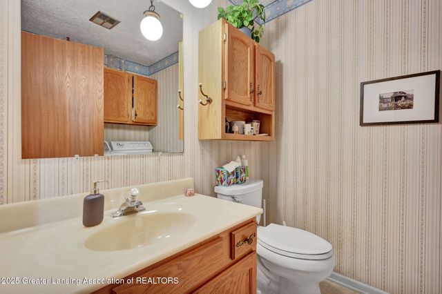 1102 Timbercreek Drive 50, Grand Ledge, MI 48837