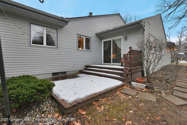 1102 Timbercreek Drive 50, Grand Ledge, MI 48837