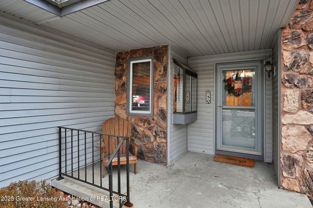 1102 Timbercreek Drive 50, Grand Ledge, MI 48837