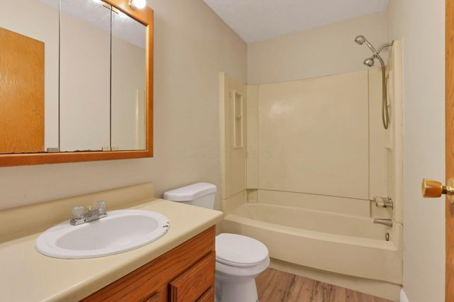 1090 Landings Loop, 36, Columbus, OH 43085