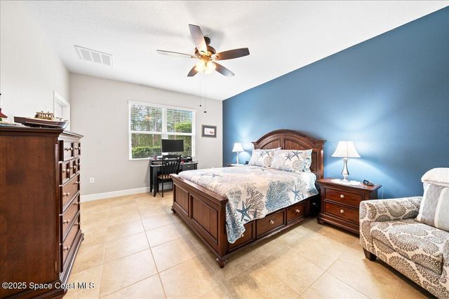 745 Remington Green Drive SE, Palm Bay, FL 32909
