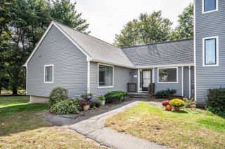 33 Reed Court 33, Bloomfield, CT 06002