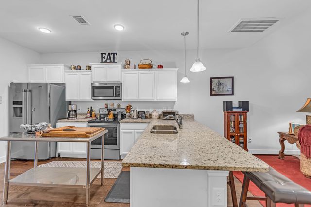 2008 Abbingdon Way, Old Hickory, TN 37138