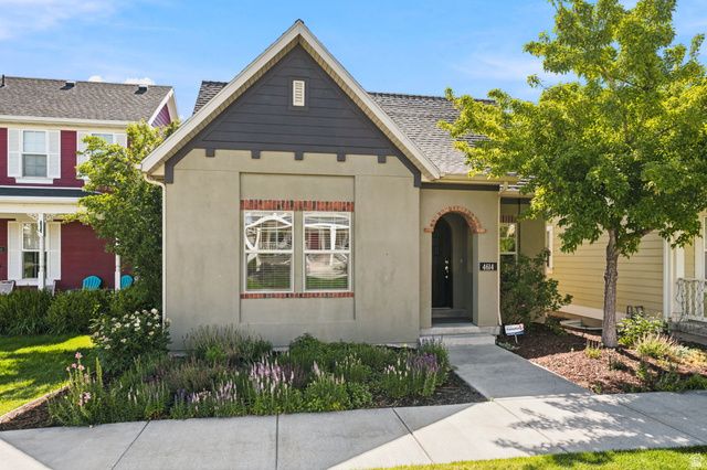 4614 CHENANGO LN, South Jordan, UT 84095