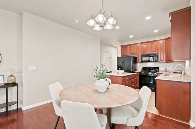 4614 CHENANGO LN, South Jordan, UT 84095