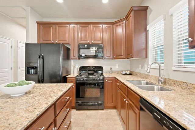4614 CHENANGO LN, South Jordan, UT 84095