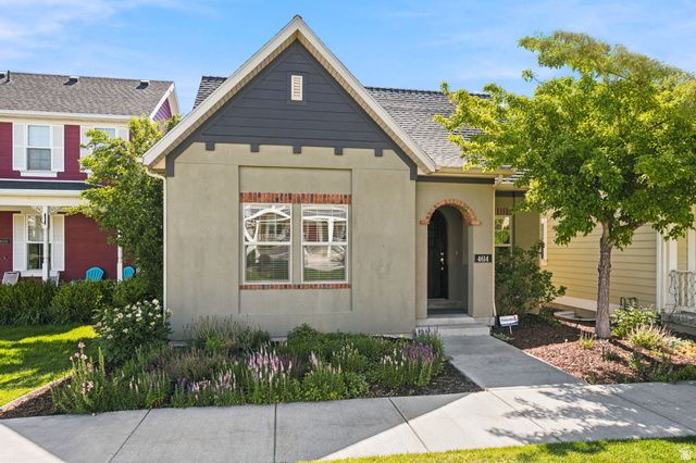 4614 CHENANGO LN, South Jordan, UT 84095