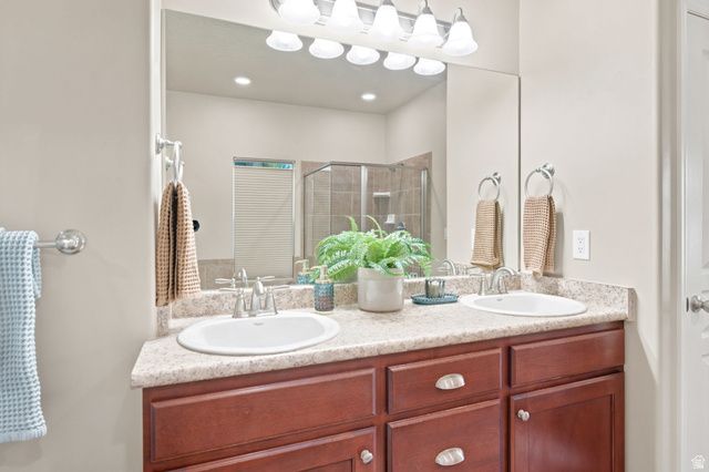 4614 CHENANGO LN, South Jordan, UT 84095