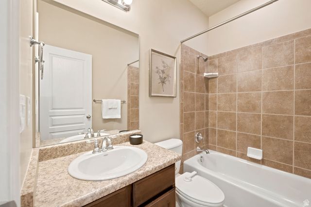 4614 CHENANGO LN, South Jordan, UT 84095