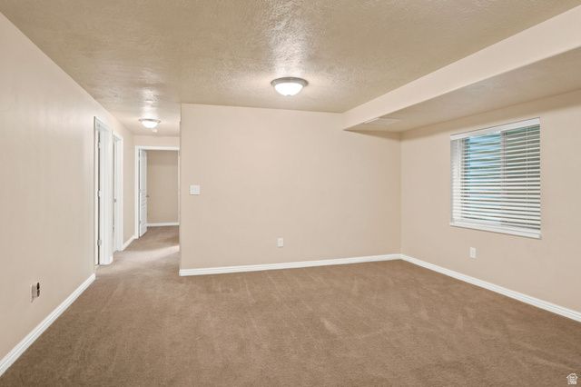 4614 CHENANGO LN, South Jordan, UT 84095