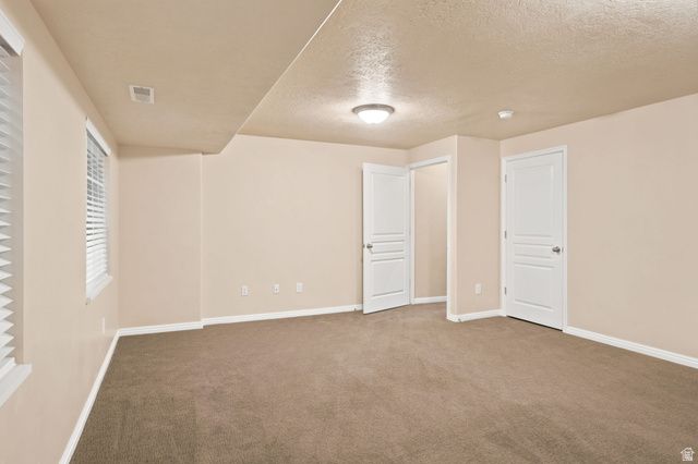 4614 CHENANGO LN, South Jordan, UT 84095