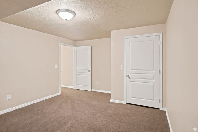 4614 CHENANGO LN, South Jordan, UT 84095