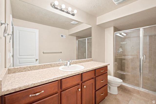 4614 CHENANGO LN, South Jordan, UT 84095