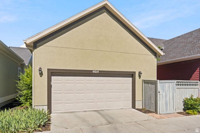 4614 CHENANGO LN, South Jordan, UT 84095