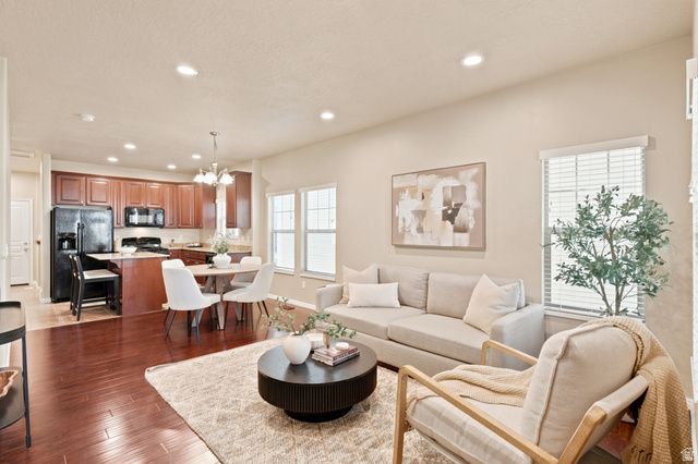 4614 CHENANGO LN, South Jordan, UT 84095