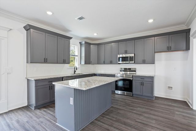 350 Country Glen Avenue, Graniteville, SC 29829