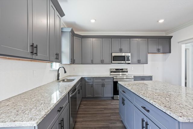 350 Country Glen Avenue, Graniteville, SC 29829