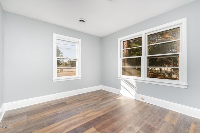 5026 Cameron Road, Hope Mills, NC 28348