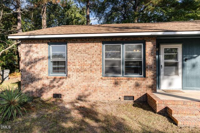 5026 Cameron Road, Hope Mills, NC 28348