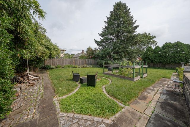 625 CHESWICK RD, Philadelphia, PA 19128