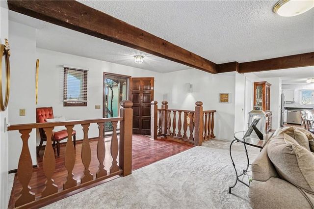 1109 S Catalpa Street, Savannah, MO 64485