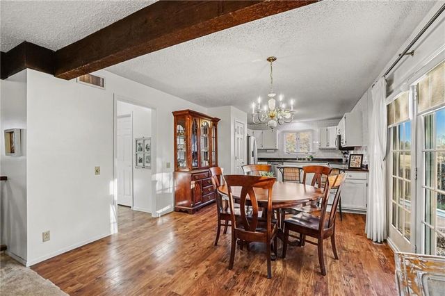 1109 S Catalpa Street, Savannah, MO 64485