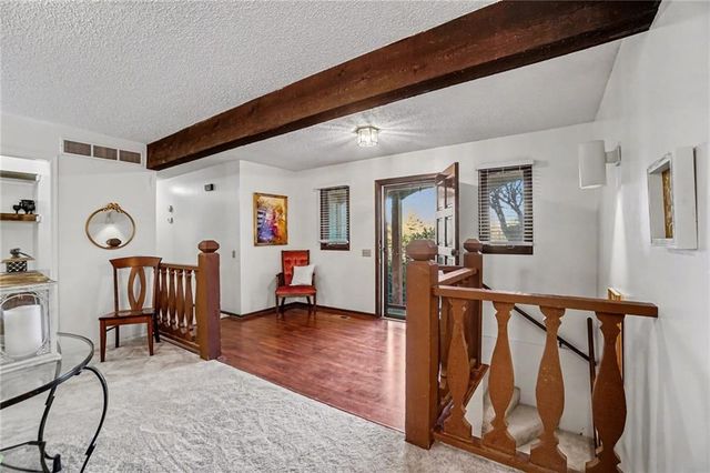 1109 S Catalpa Street, Savannah, MO 64485