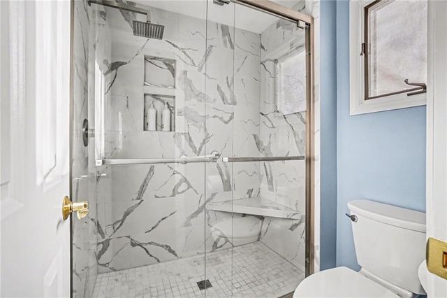 1109 S Catalpa Street, Savannah, MO 64485