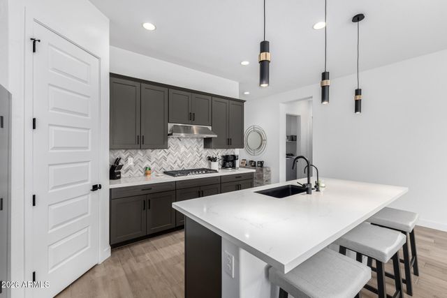 11524 E UTAH Avenue, Mesa, AZ 85212