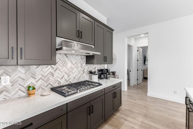 11524 E UTAH Avenue, Mesa, AZ 85212