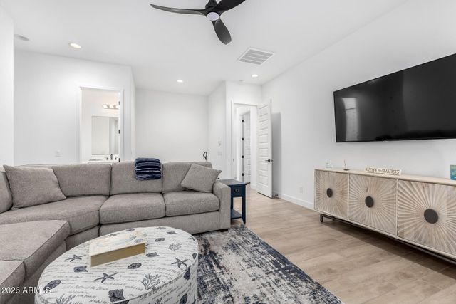 11524 E UTAH Avenue, Mesa, AZ 85212