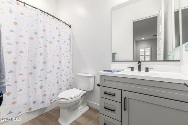 11524 E UTAH Avenue, Mesa, AZ 85212