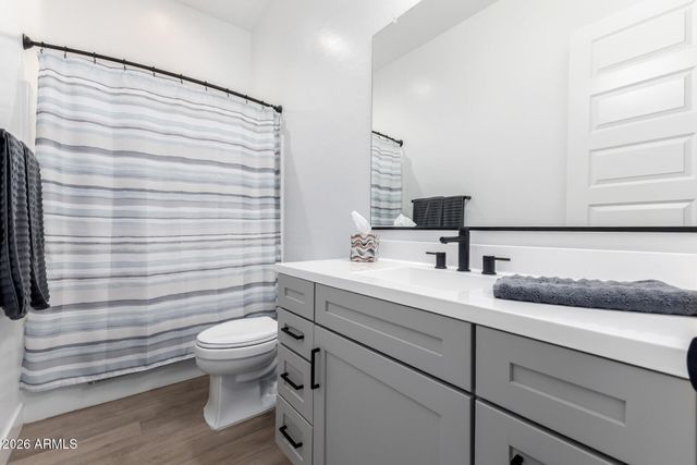 11524 E UTAH Avenue, Mesa, AZ 85212