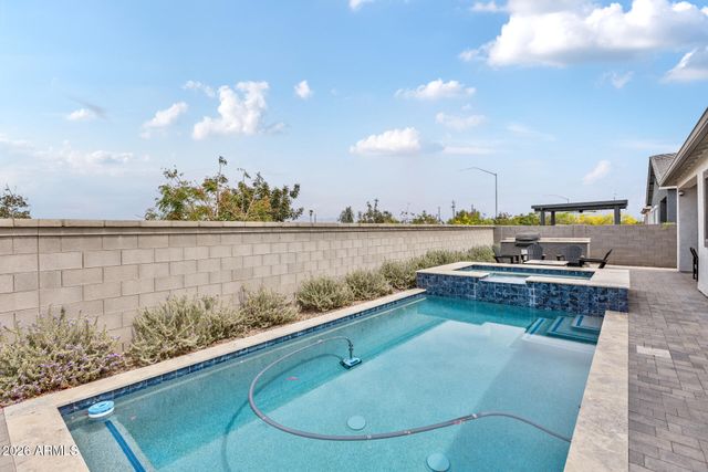 11524 E UTAH Avenue, Mesa, AZ 85212