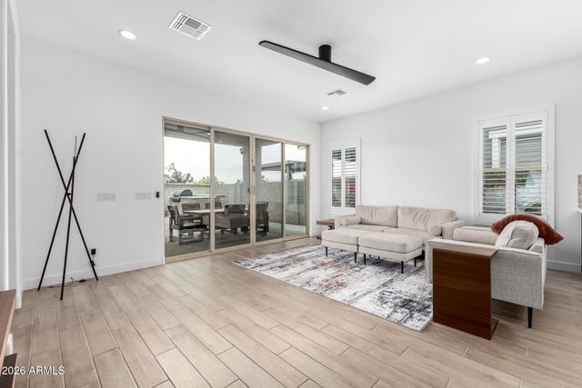 11524 E UTAH Avenue, Mesa, AZ 85212