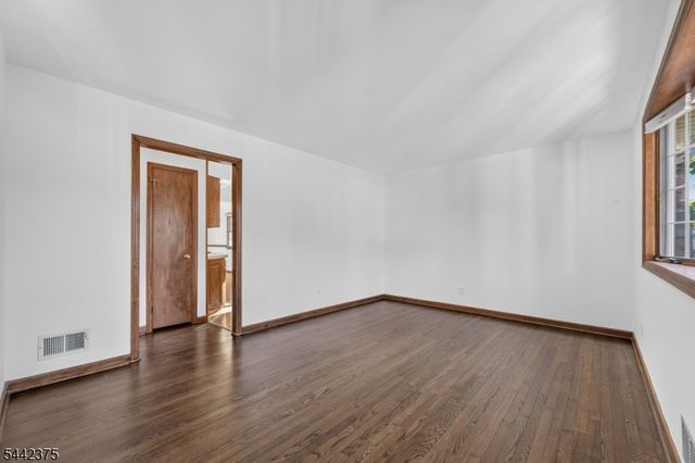 117 Madison Dr, South Plainfield Boro, NJ 07080
