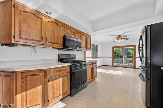 117 Madison Dr, South Plainfield Boro, NJ 07080