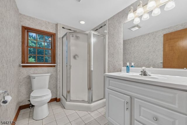 117 Madison Dr, South Plainfield Boro, NJ 07080