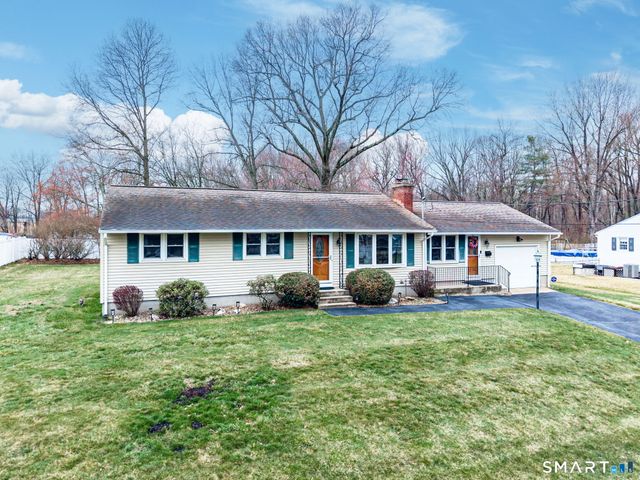21 Riviera Drive, Enfield, CT 06082