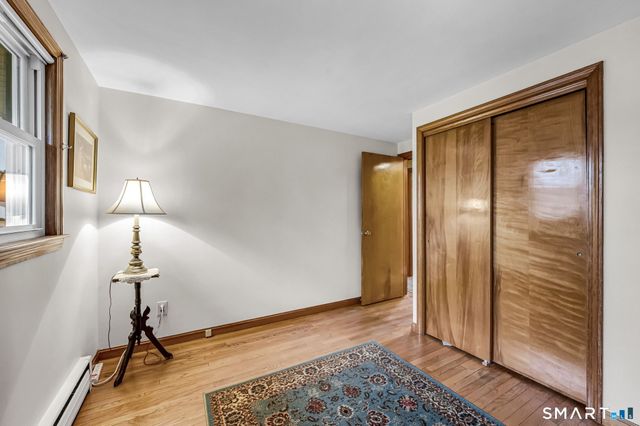 21 Riviera Drive, Enfield, CT 06082